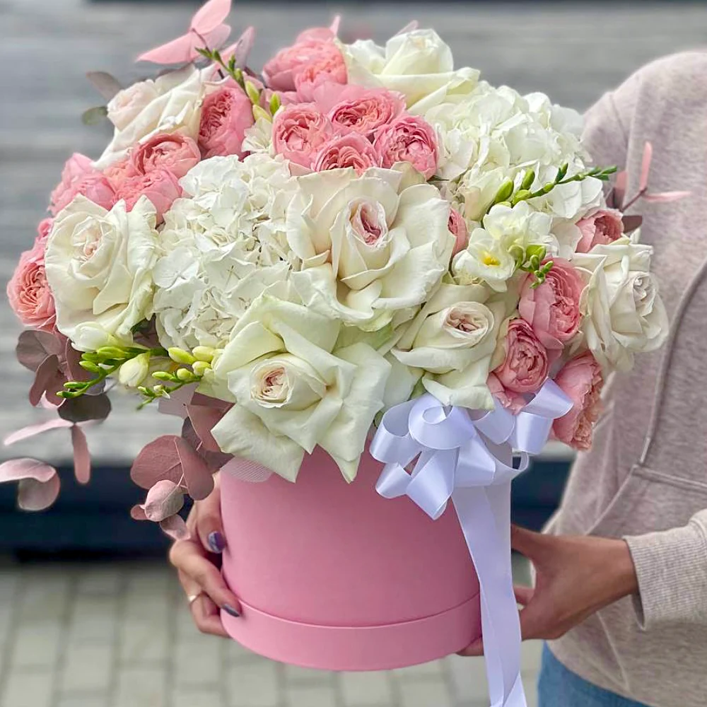 Цветы в коробке 